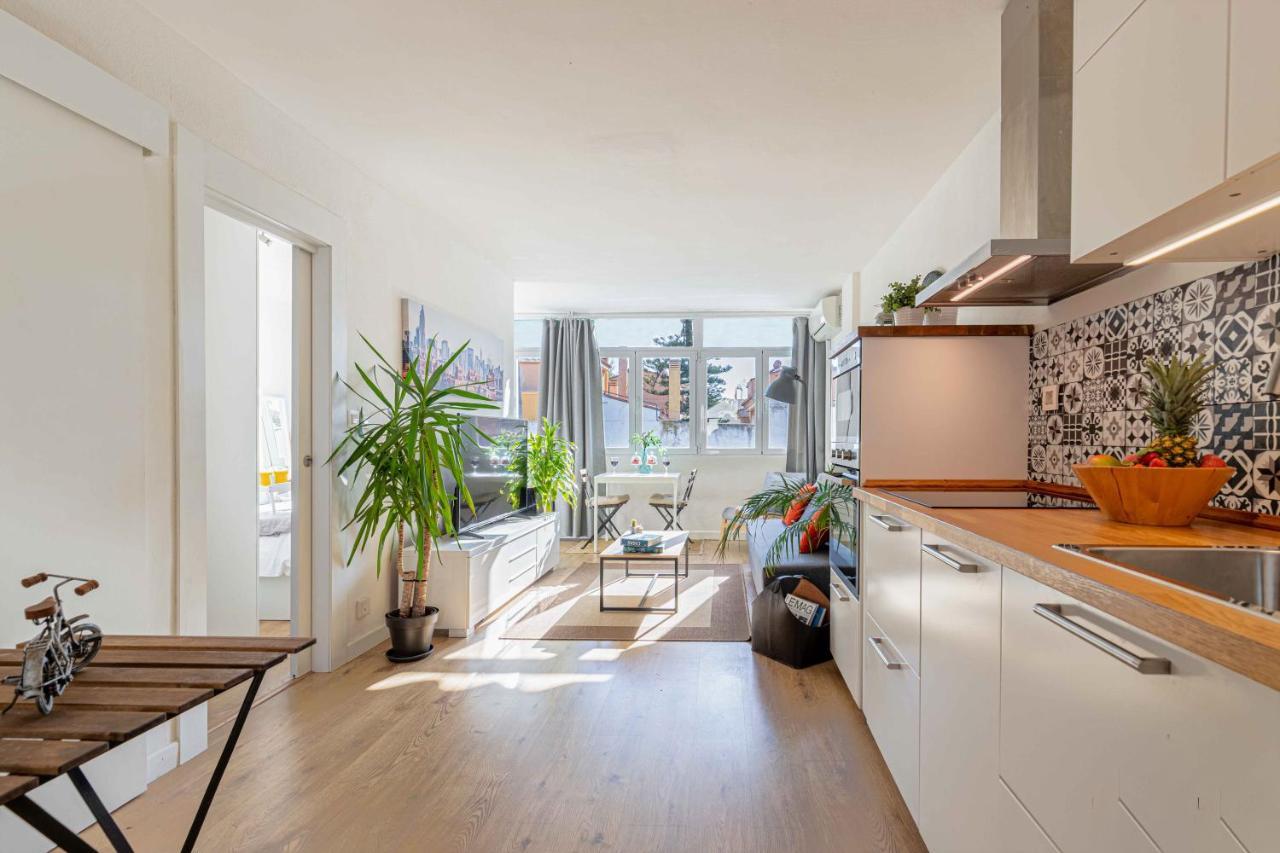 Apartamento En La Playa En Paseo Maritimo Málaga Eksteriør billede